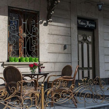 Votre Maison Erevan Esterno foto