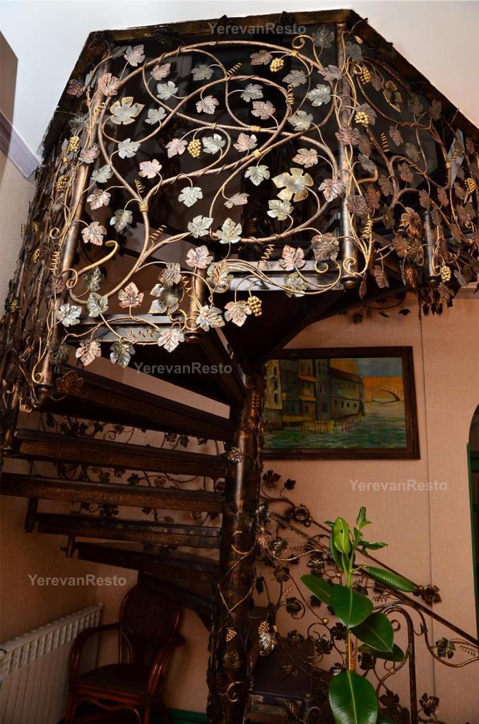 Votre Maison Erevan Esterno foto