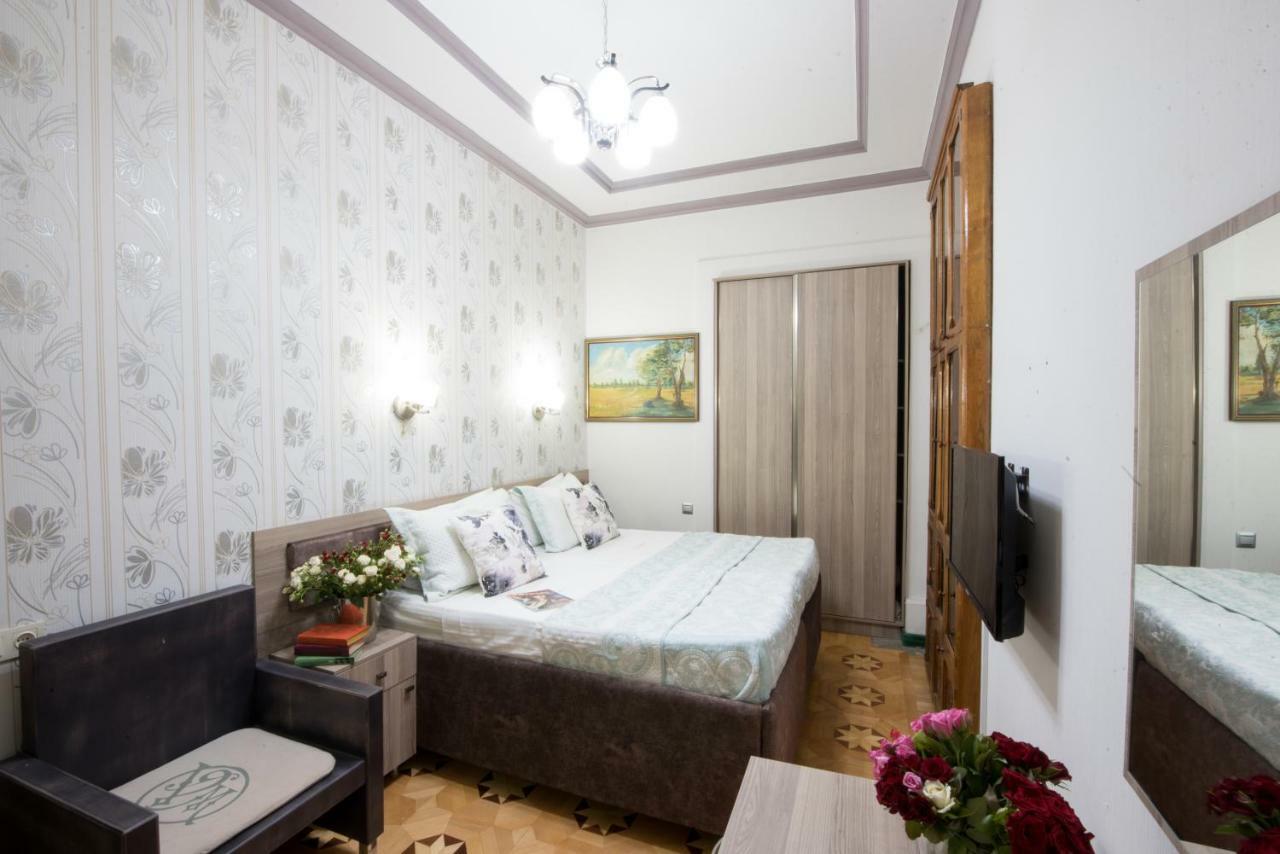 Votre Maison Erevan Esterno foto