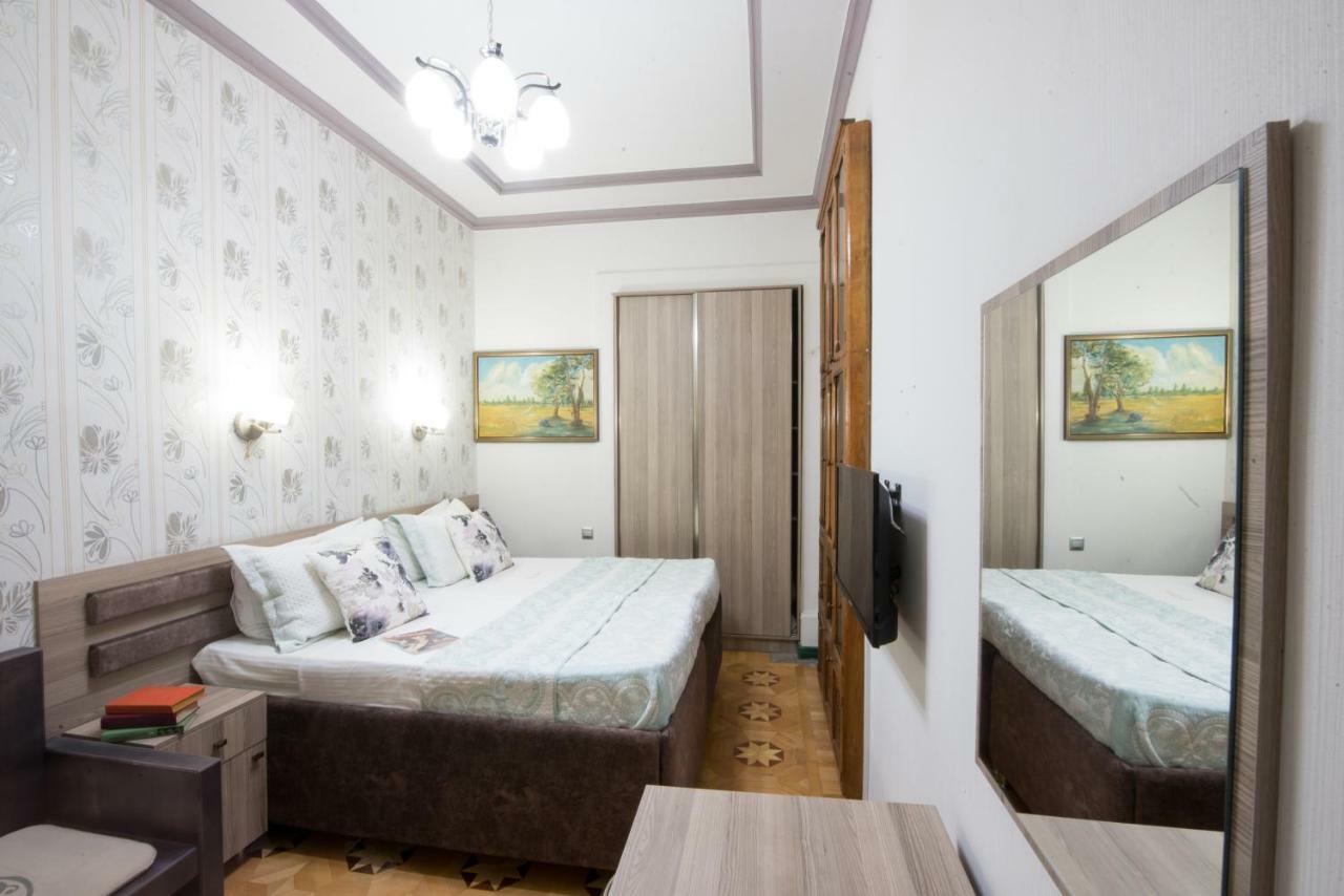 Votre Maison Erevan Esterno foto