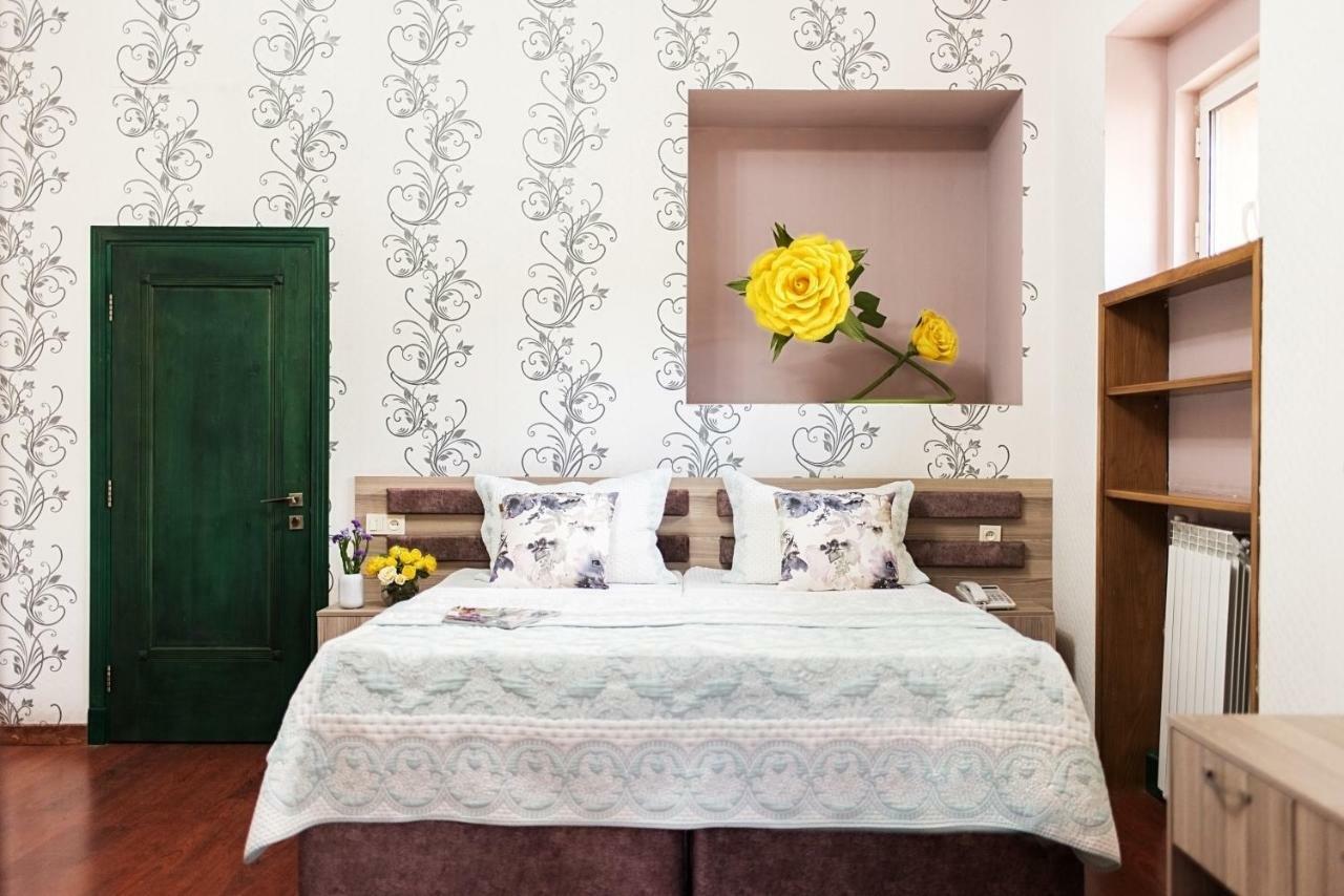 Votre Maison Erevan Esterno foto